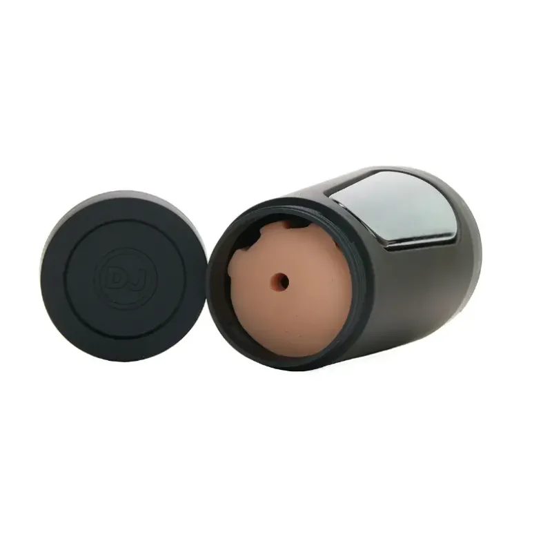 Man Squeeze Brysen ULTRASKYN Stroker