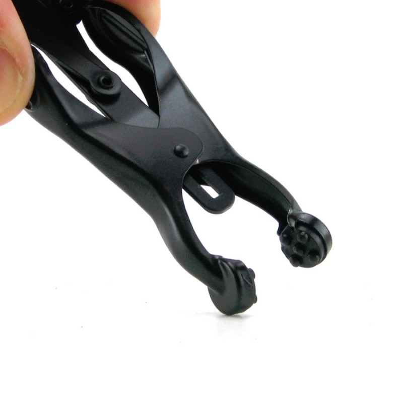 Monarch Noir Chained Clover Clamps