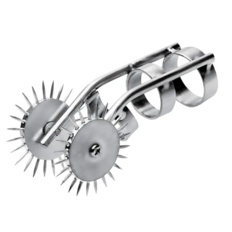 Cat Claw with Pinwheels - Stainless Steel - Medium